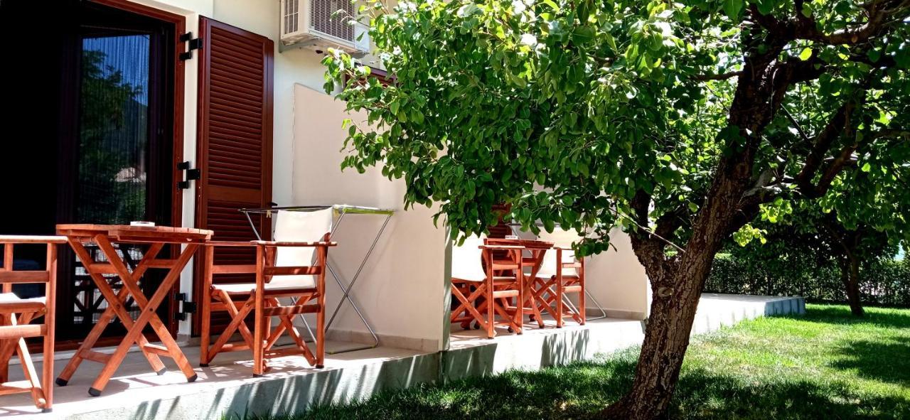 Aparthotel Calm View Vasiliki Exterior foto