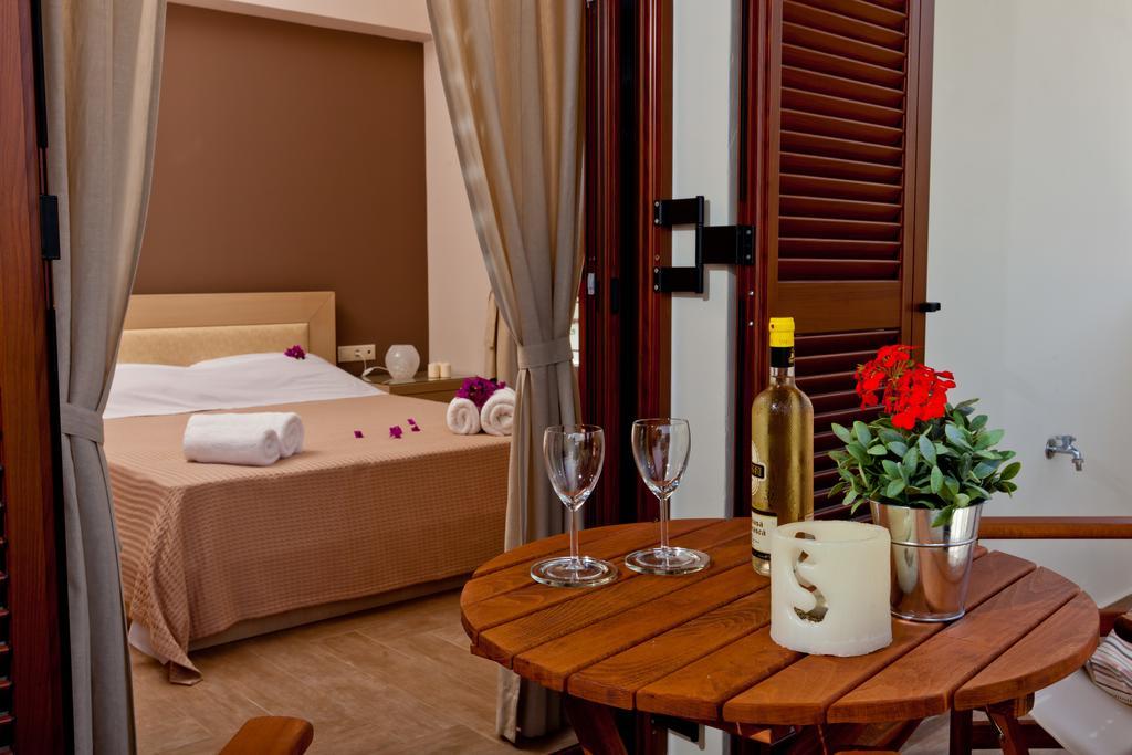 Aparthotel Calm View Vasiliki Zimmer foto